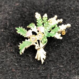 Thistle Brooch